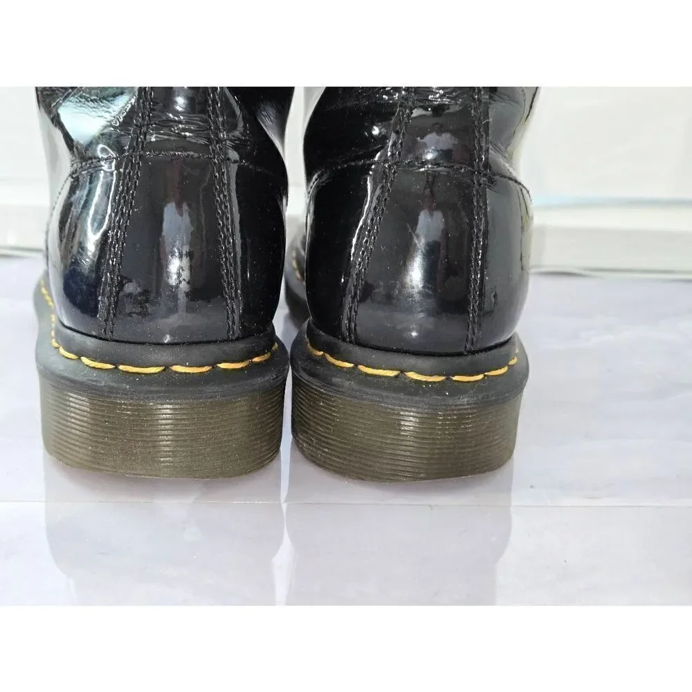 Dr. Martens 1460 Womens Size 8 Black Air Wait Patent Leather Boot - Picture 8 of 9